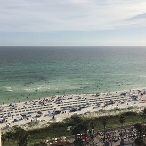 Meet your Posher, Clara